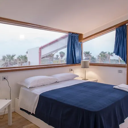 Lalena's Garden Guest house 3*