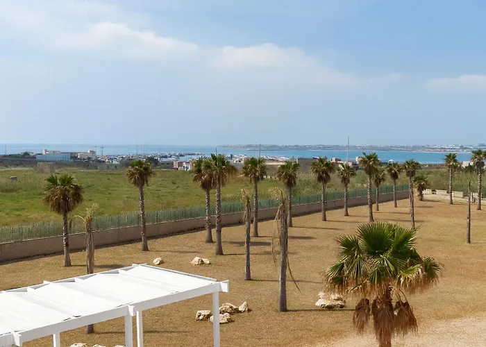 Lalena's Garden 4*